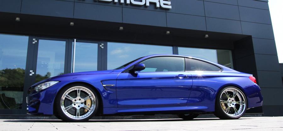  BMW M4 Coupe by Wheelsandmore 2018 года  (фото 3 из 4)